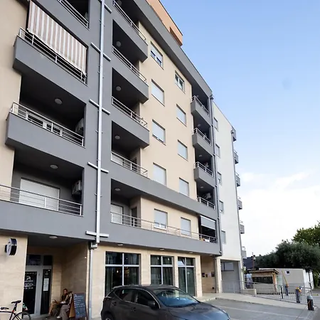 Apartment Two Bedroom Mali Princ *