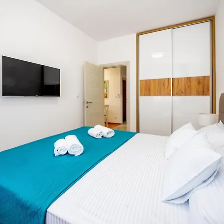 Two Bedroom Mali Princ Apartment