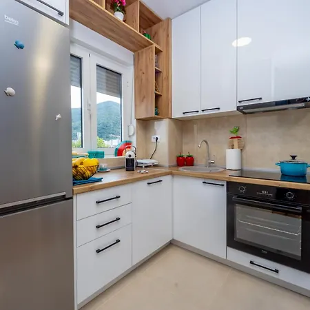 Two Bedroom Mali Princ